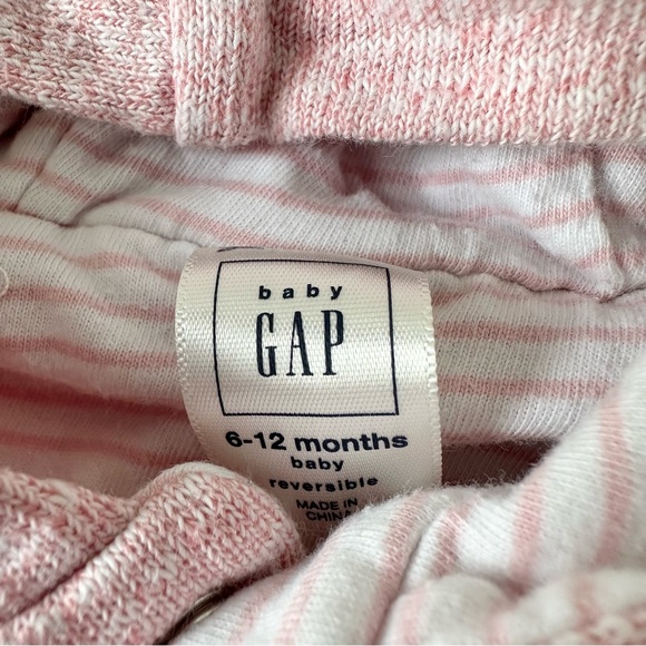 Burt’s Bees Baby Bodysuit and Gap Bear Ear Button Up Sweater Bundle - Picture 3 of 10